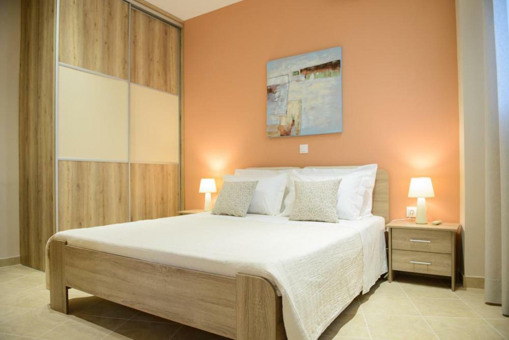 Beautiful House In Alimos Near To The Beach And Metro Atene Esterno foto