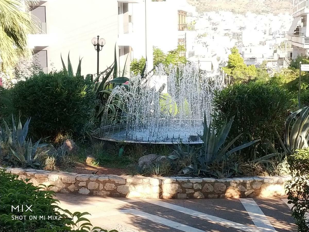 Beautiful House In Alimos Near To The Beach And Metro Atene Esterno foto